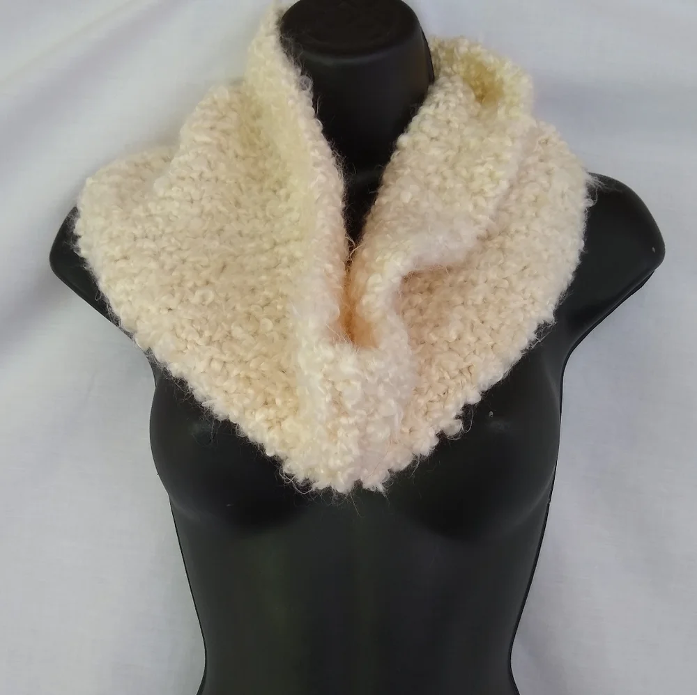 Fuzzy Cream Infinity Handmade Scarf